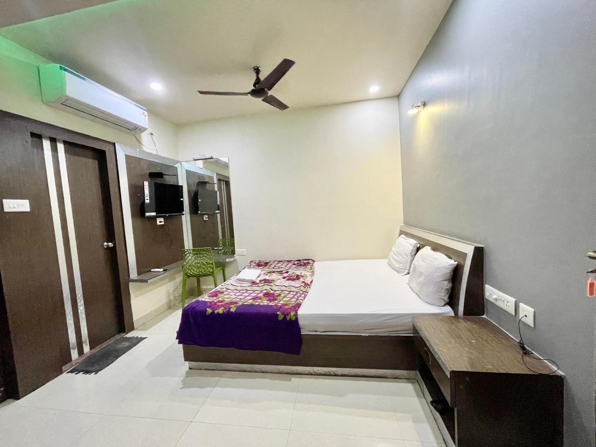 Hotel Trends In Puri Zewnętrze zdjęcie